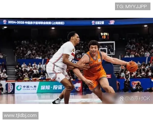 CBA常规赛广东队与深圳队激战46轮全场精彩回顾与赛后分析